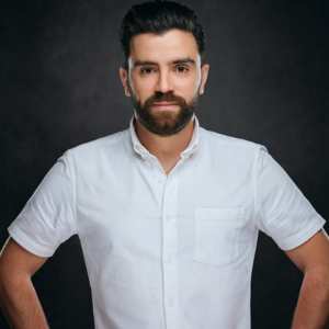 المخرج مهند الشعار المخرج مهند الشعار